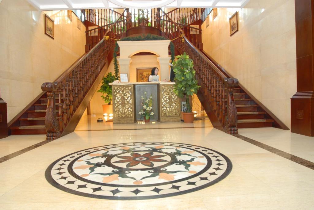 Merey Hotel Karaganda Luaran gambar